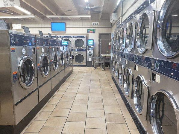 Local Laundry - Medina Base
