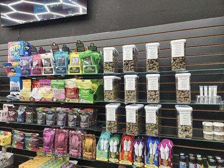 PAL VAPE DISPENSARY #2 | THCA | CBD | SMOKE SHOP
