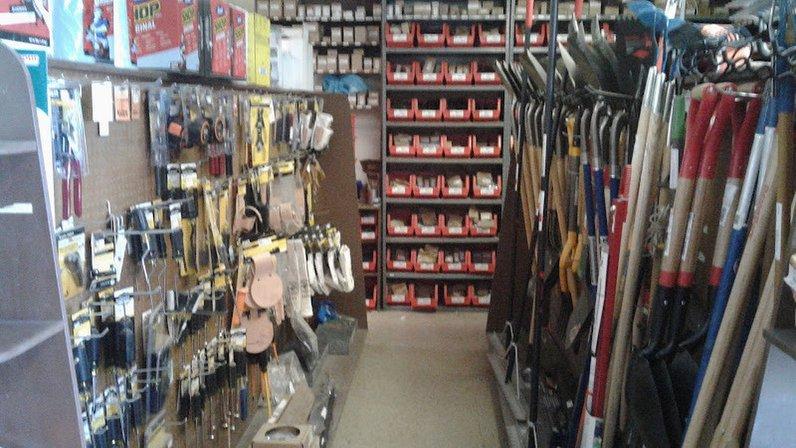 Comal Supply & Hardware Store