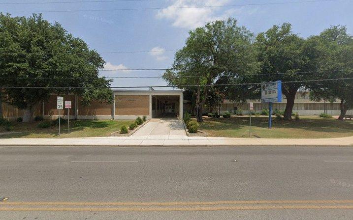 M L King Middle School