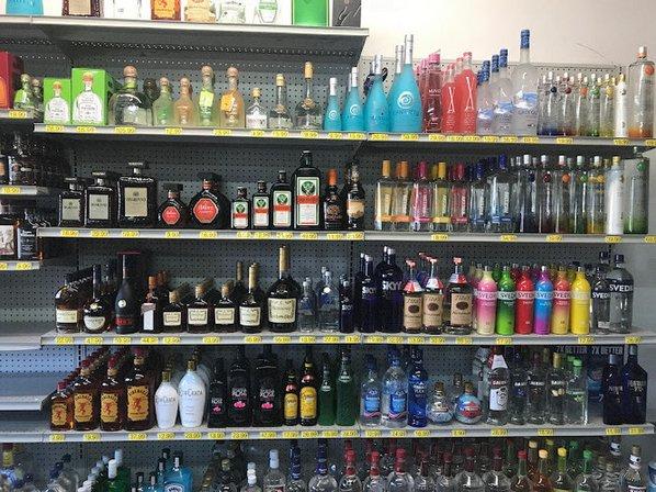 La Fiesta Liquor