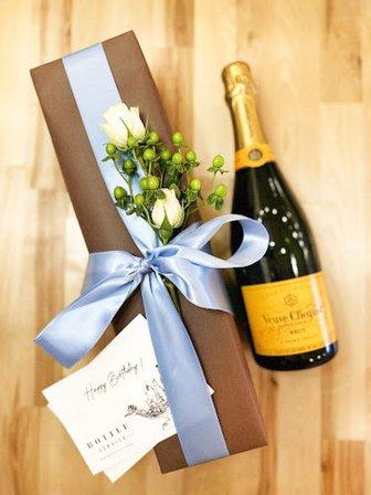 Bottle Service Wine & Spirits | Curbside Pickup & Delivery