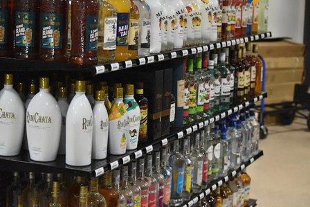 Tejas Liquors & Smoke Shop
