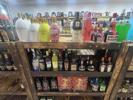 SBS LIQUOR & CBD and Smoke