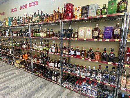 Flores Liquor