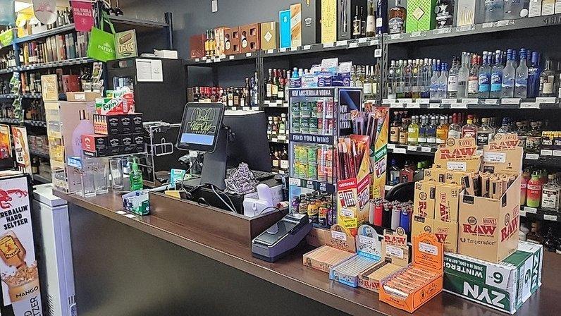 Nite Owl Liquors