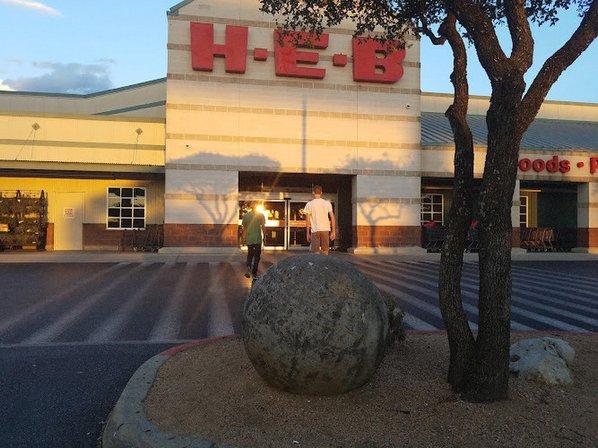 H-E-B