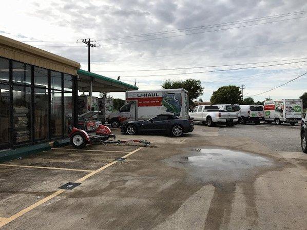 U-Haul Moving & Storage of Valley Hi
