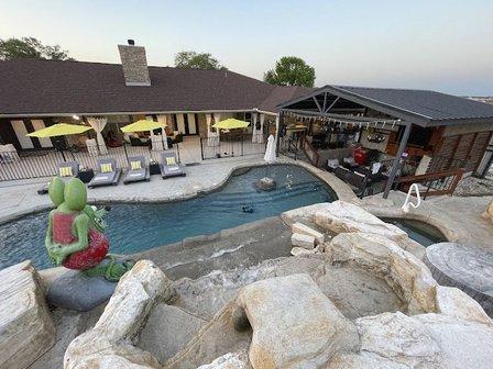 Marion Rock Ranch Resort