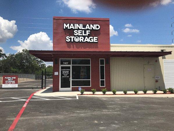 Extra Space Storage