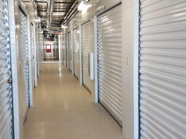 Borgfeld Road Storage