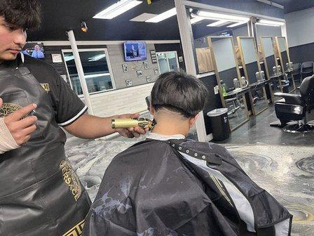 Fade’em All Barber College