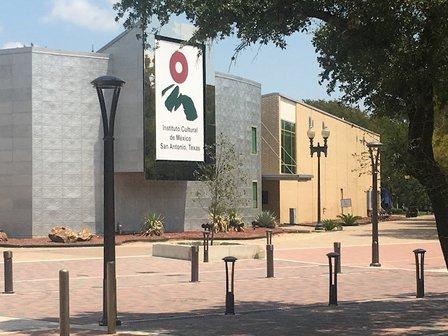 Universidad Nacional Autonoma de Mexico - San Antonio