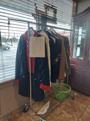 Kim's Alterations & Cleaning