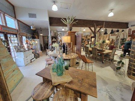 Boerne Farmhouse - Architectural Salvage & Home Goods