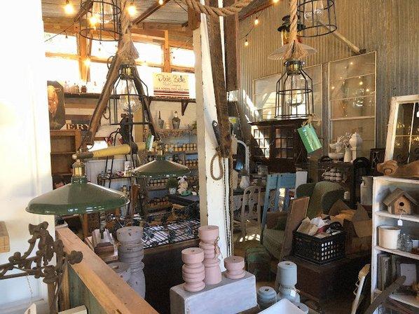 The Vintage Barn market & woodshop
