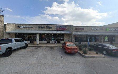 Viviana Martinez, Commercial Real Estate