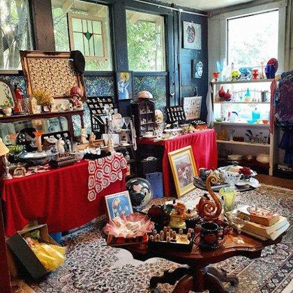 Magic Moon Expressions Boutique