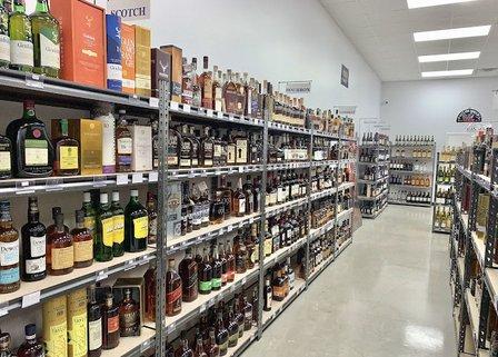 LIQUOR TOP
