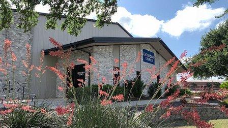 Crossroads Church (English & Spanish & Preschool)