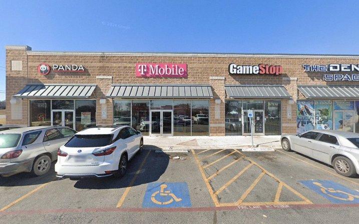 RadioShack