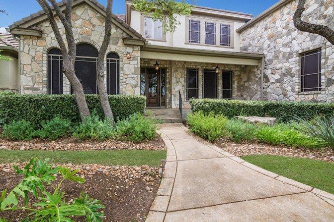 Ronnie Trevino Properties Group at RESI Realty