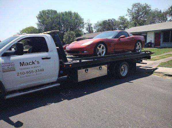 Ruiz towing service