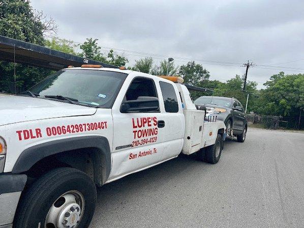 LUPE’S TOWING