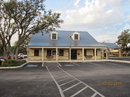 Broadway Bank - Helotes Financial Center