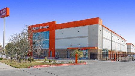 Public Storage