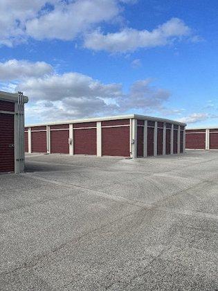 Forward Storage - Hwy 181