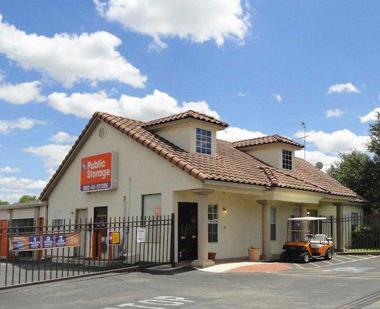 Public Storage