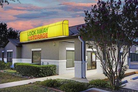 Lockaway Storage