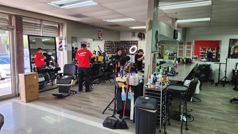 Trendsetters Barber and Beauty College