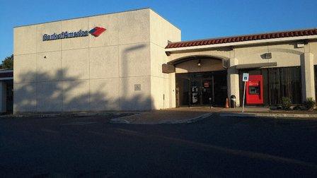 Bank of America (Lobby Service Only)
