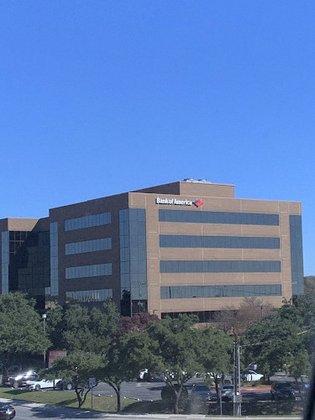 Bank of America (with Drive-thru ATM)