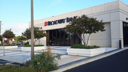 Broadway Bank - Nacogdoches Financial Center