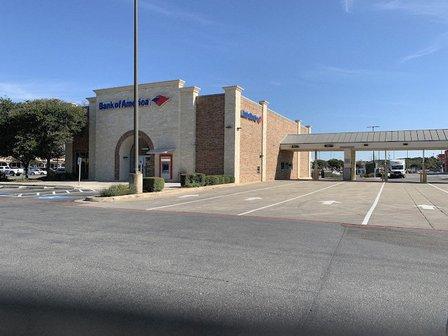 Bank of America (with Drive-thru ATM)