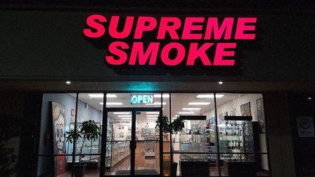 Supreme Smoke