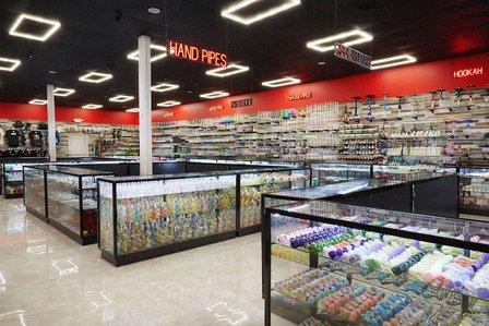 Smokerz Paradize #13- Mega Store