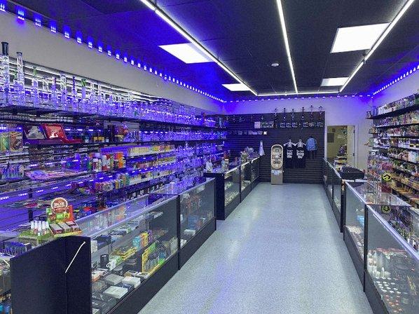 Smoke Tokes CBD & Vape Shop #9