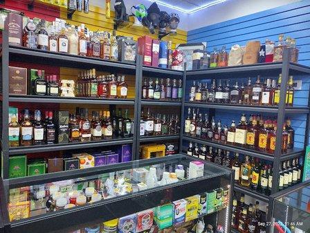 LIQUOR & SMOKE