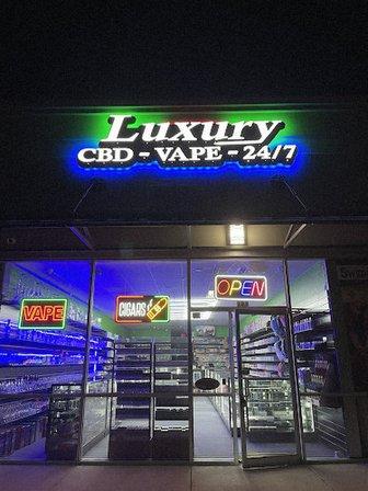 Luxury Smoke