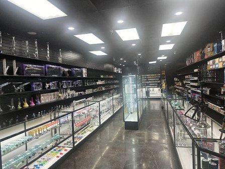 Long Horn Smoke & Vape
