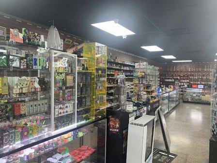Planet CBD Smoke & Vape Shop #1 Blanco