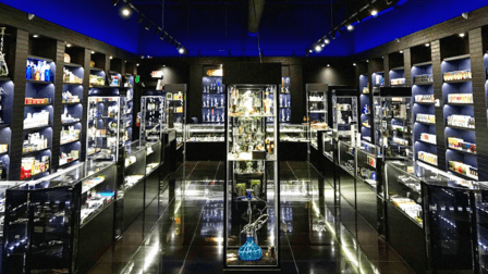 ROCK N' ROLL IT - SMOKE - VAPE - HEMP - UNIVERSAL CITY