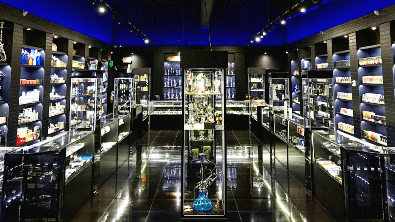 ROCK N' ROLL IT - SMOKE - VAPE - HEMP - UNIVERSAL CITY