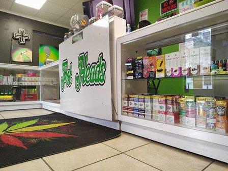 Pot Heads Smoke Shop