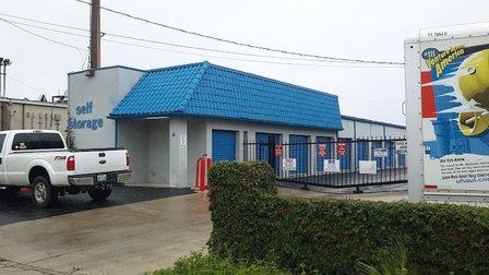 U-Haul Neighborhood Dealer