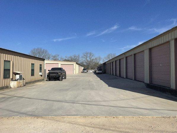 Storage King - New Braunfels
